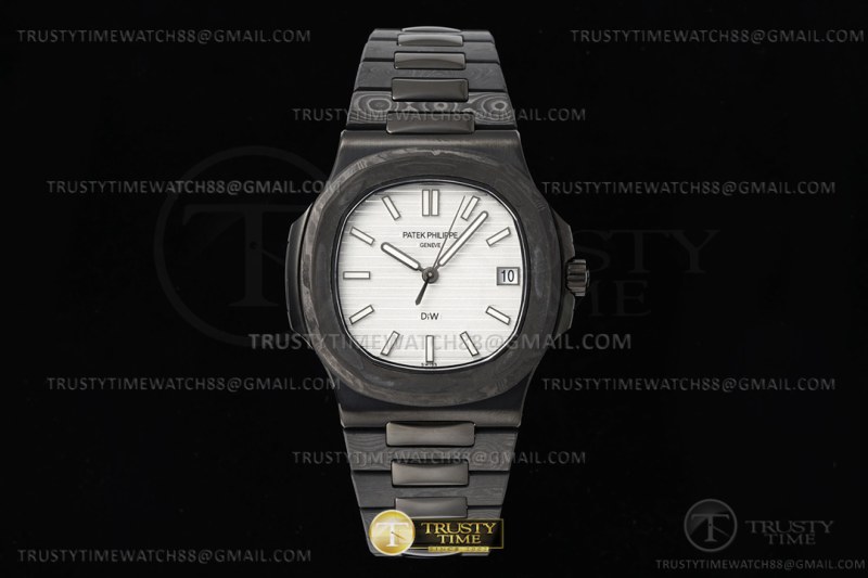 DIW공장 파텍필립 노틸러스 5711 화이트다이얼 카본베젤 카본브레이슬릿 Nautilus Jumbo 5711 CF/CF White/Stk DIWF A324