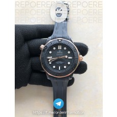 VS공장 오메가 씨마스터 다이버 300M 43.5 로즈골드콤비 세라믹케이스 블랙다이얼 매트텍스쳐베젤 러버스트랩